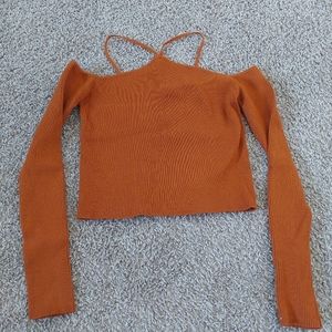Zara long sleeve crop top.